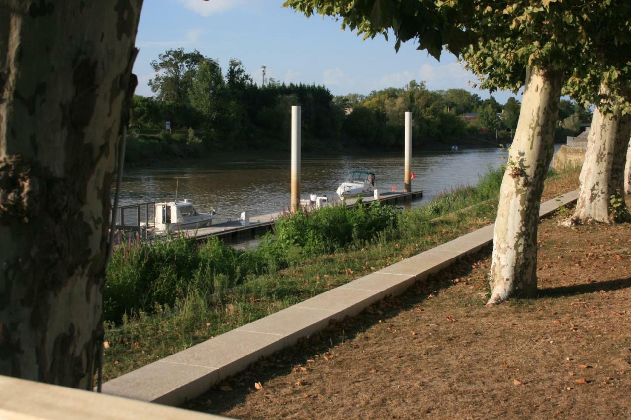 Quai Souchet Villa Libourne Exterior foto